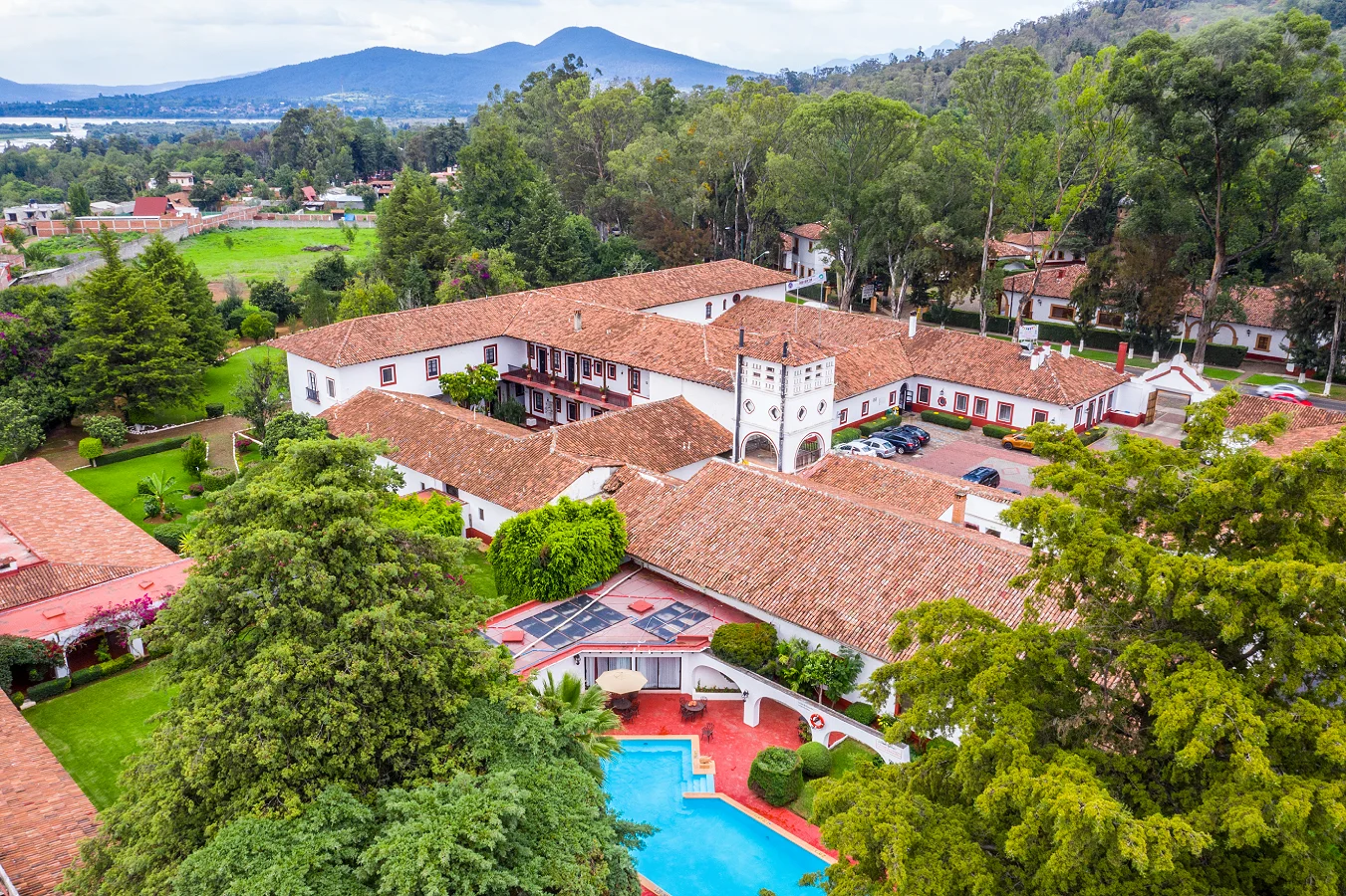 Aérea Hospedaje Hotel Best Western Posada de Don Vasco, Pátzcuaro Michoacán