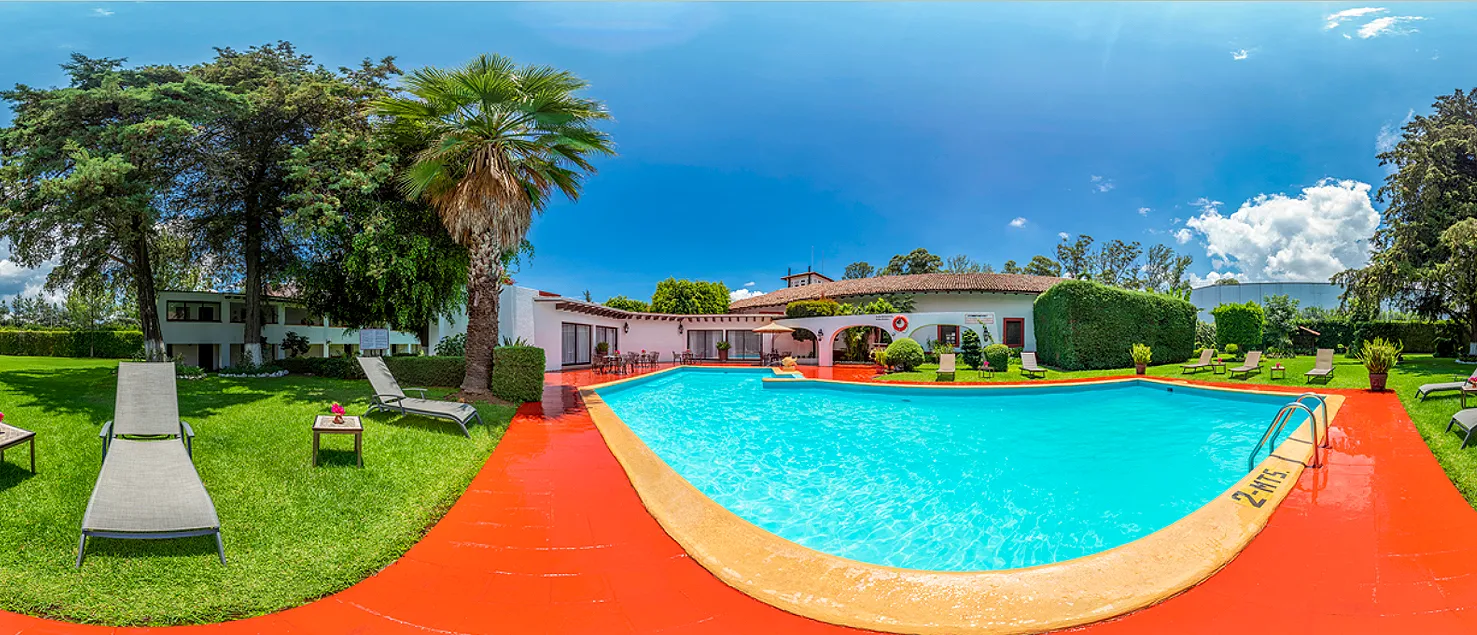 alberca best western posada de don vasco